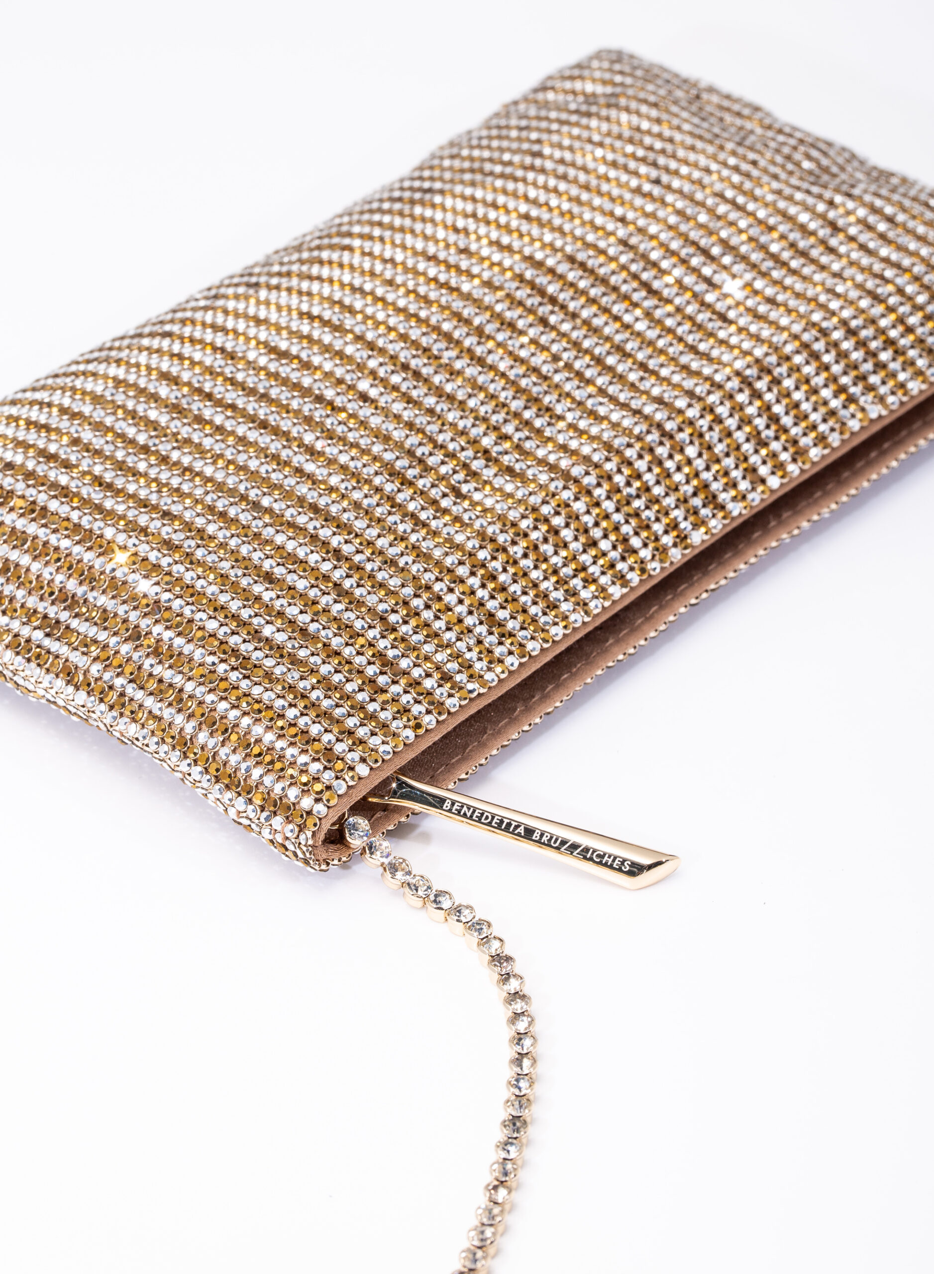 benedetta-bruzziches-your-best-friend-la-petite-borsa-donna-the-great-gatsby image 3