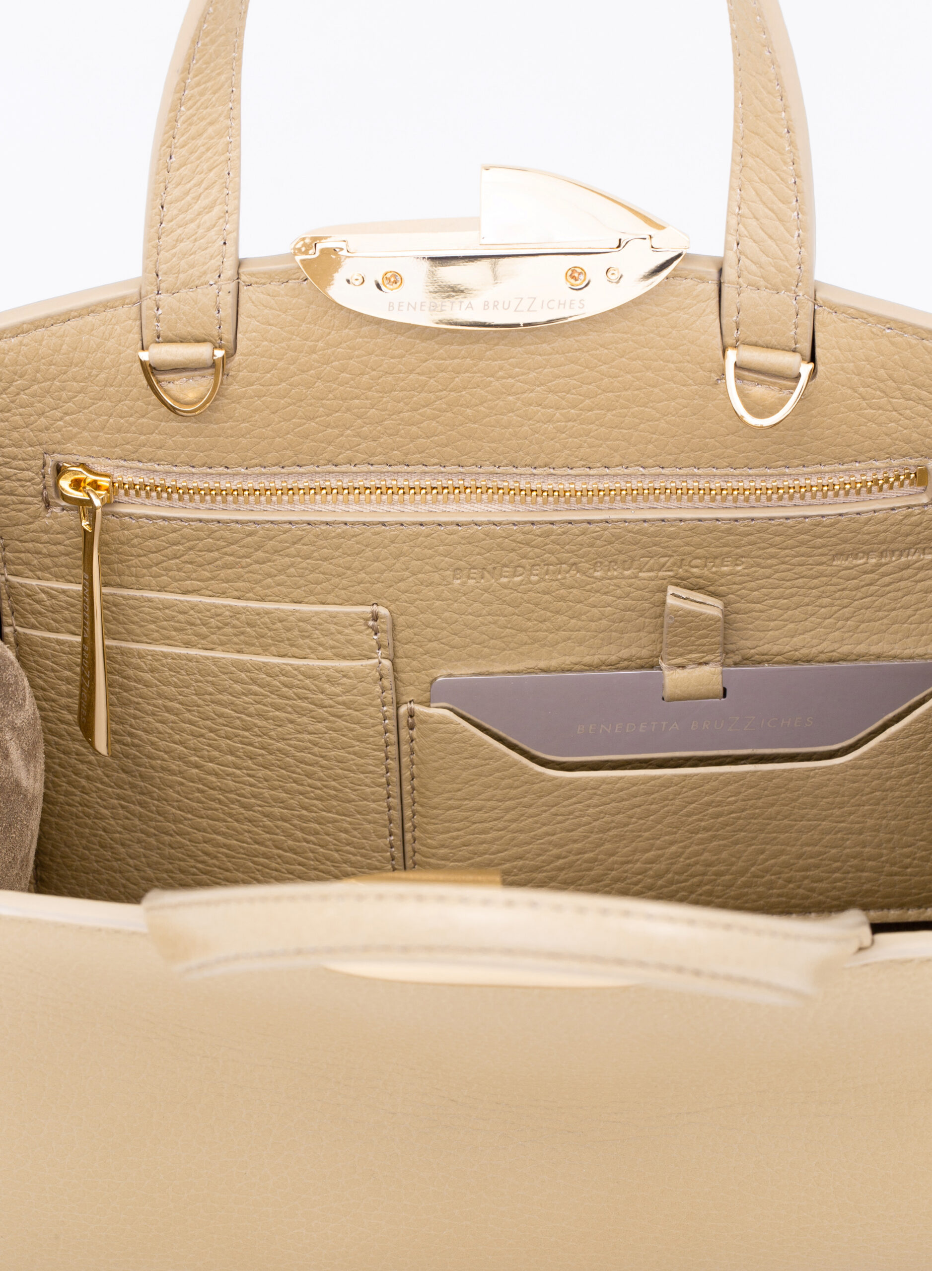 benedetta-bruzziches-serena-la-petite-borsa-donna-incense image 6