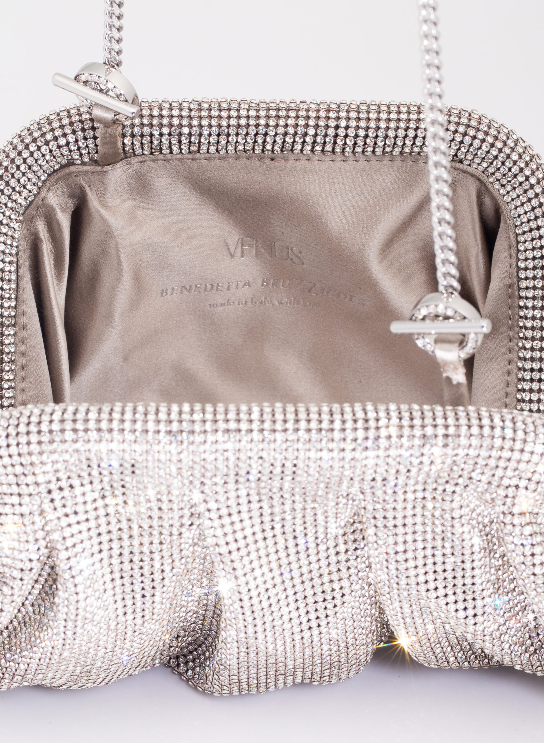 benedetta-bruzziches-venus-la-petite-borsa-donna-crystal-on-silver image 6